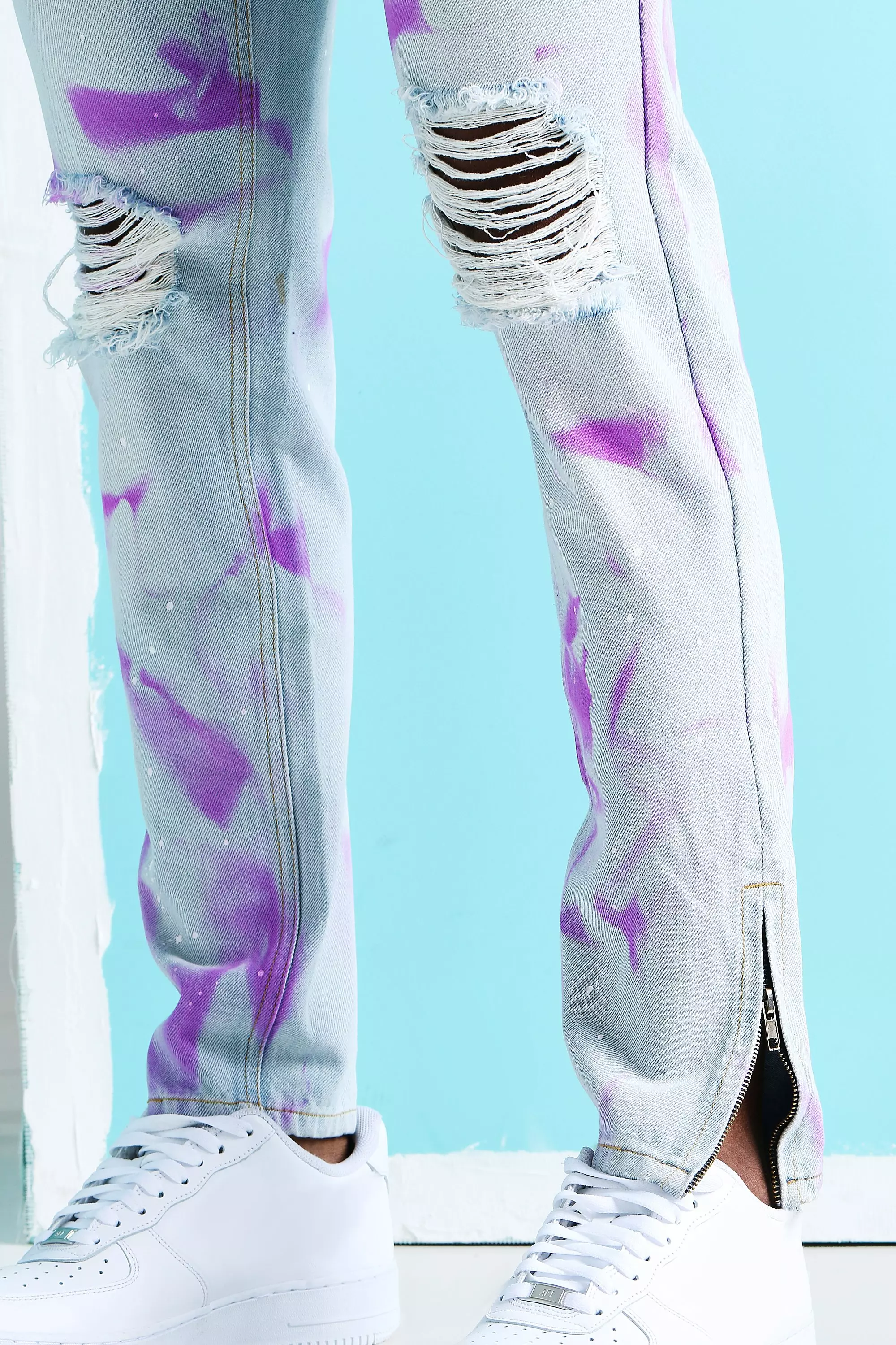 Spray paint hot sale jeans